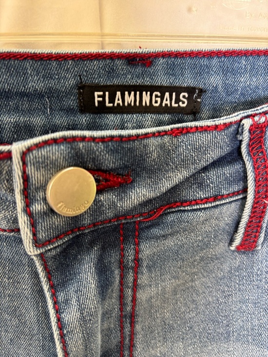 Flamingals Embroidered Red Crosses Distressed Blue Women's L 32x30 Flare Jeans - Picture 6 of 7